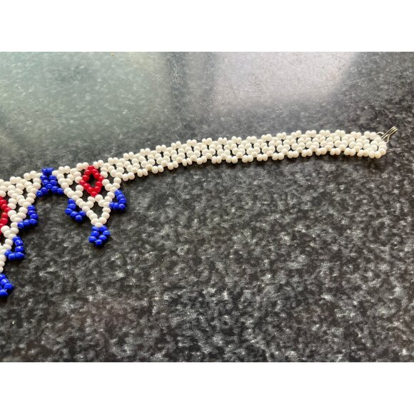 Vtg 1970's Hand Beaded Yoke Or Net Style Necklace 5 Beaded Triangles White Blue - Picture 4 of 8